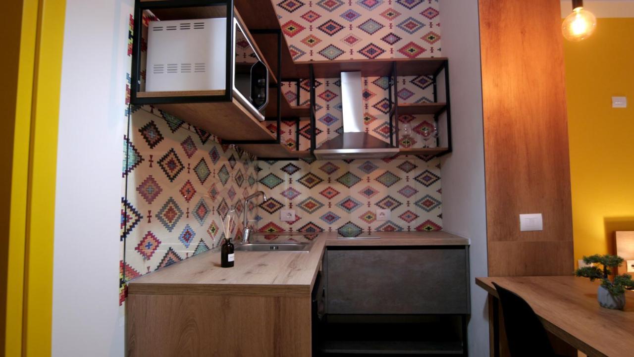 Koni'S Studio Apartments Tirana Eksteriør billede
