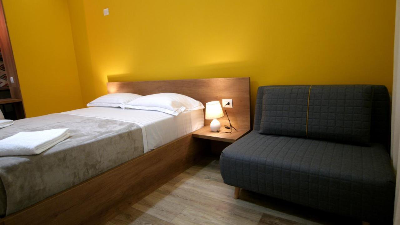 Koni'S Studio Apartments Tirana Eksteriør billede