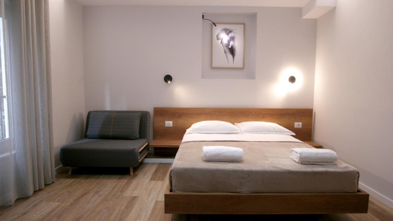Koni'S Studio Apartments Tirana Eksteriør billede